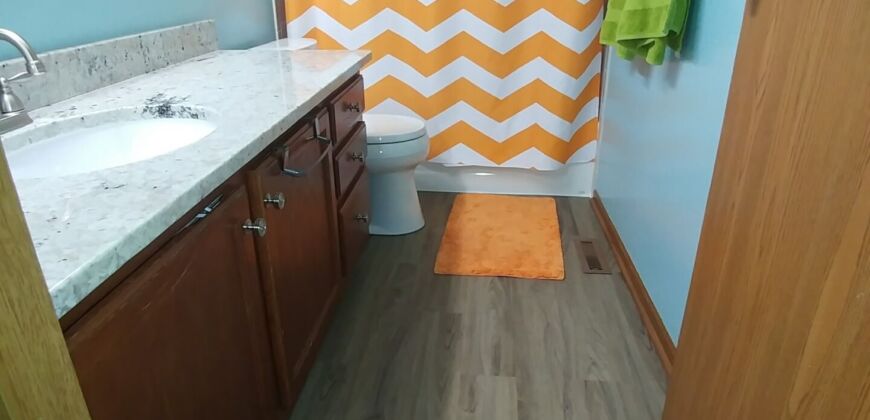 Beautiful Worthington Highlands 4 bedroom, 2.5 bath home