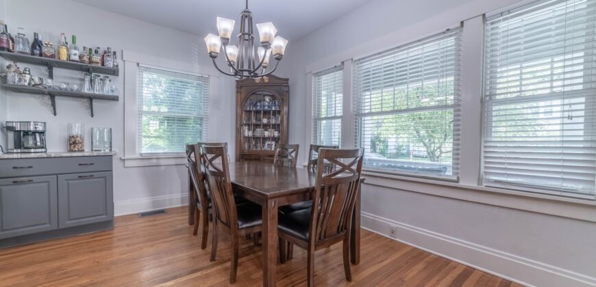 Beautiful Cape Cod in Uptown Westerville!