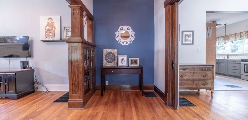 Beautiful Cape Cod in Uptown Westerville!