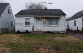 2 BR Ranch with easy access to Downtown & Highways