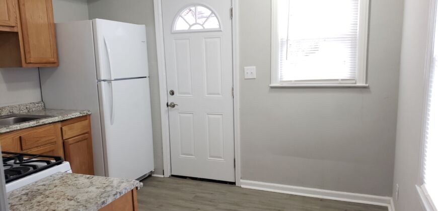 2 BR Ranch with easy access to Downtown & Highways