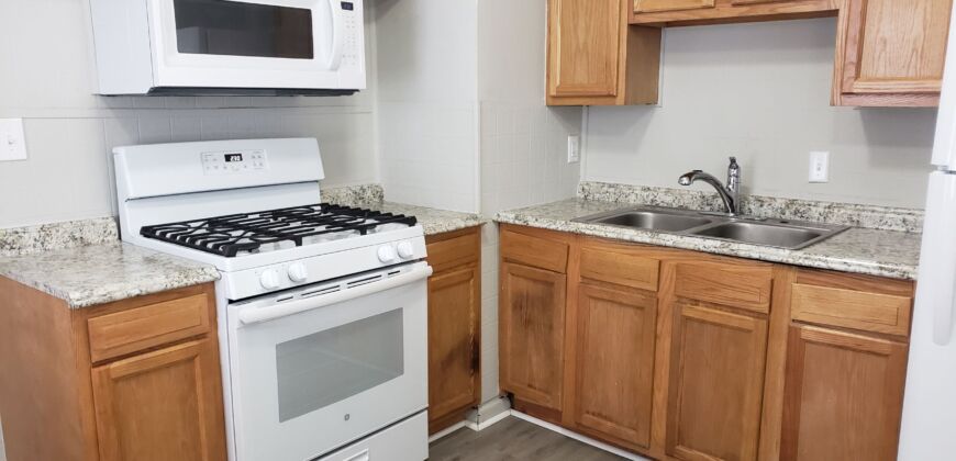 2 BR Ranch with easy access to Downtown & Highways