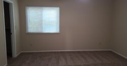 Charming Ranch in Sunbury Woods!