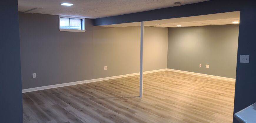 Charming Ranch in Sunbury Woods!