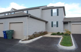 Condo off Bethel, Dublin Schools 2 bed, 2.5 bath