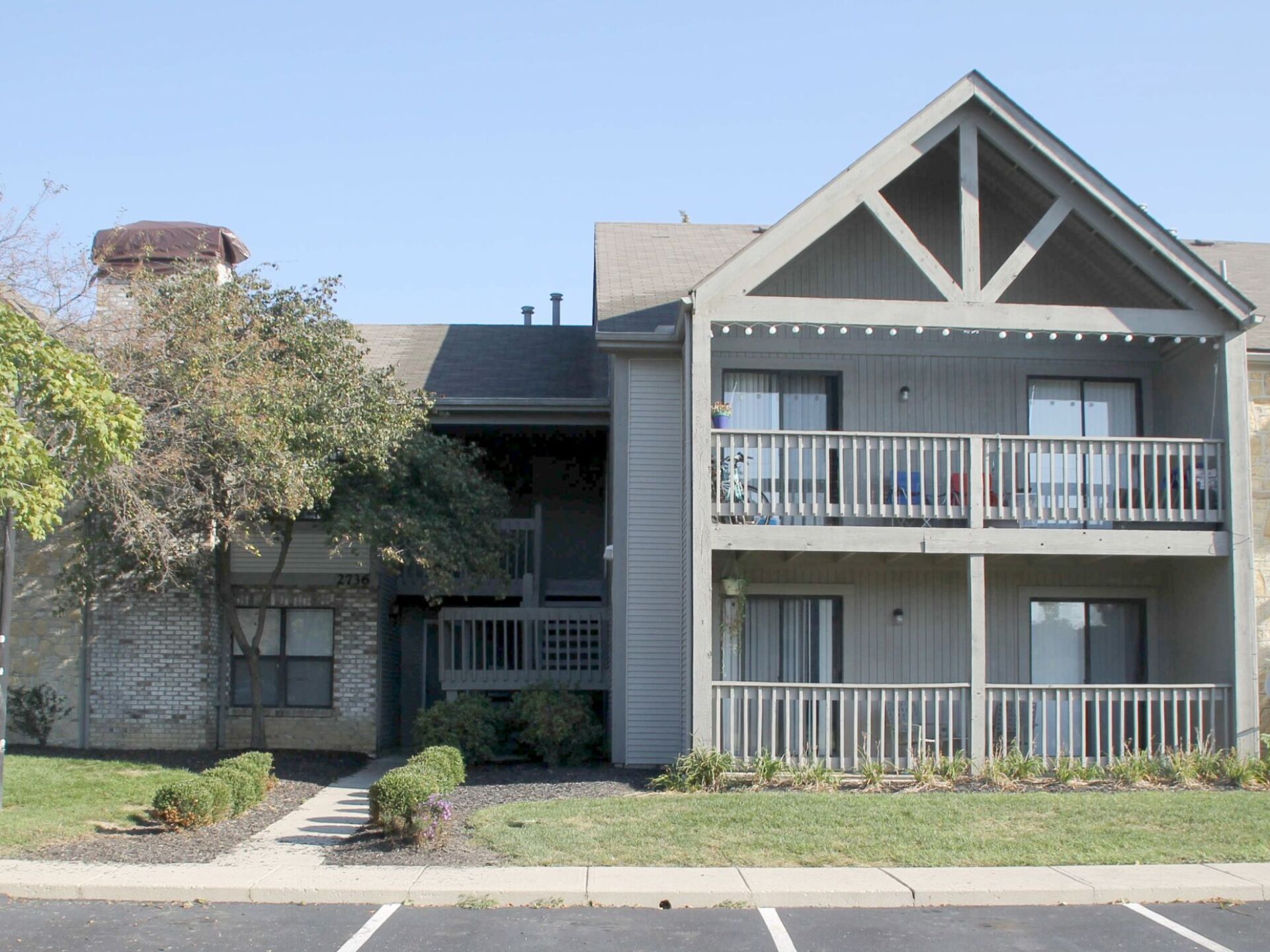 Beautiful, 1 BR Apartment, close to Worthington