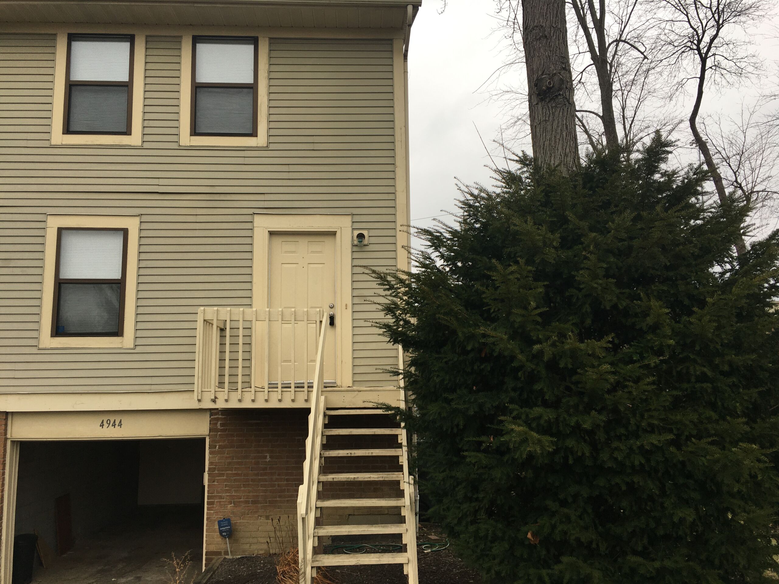 Townhouse in Strawberry Farms!