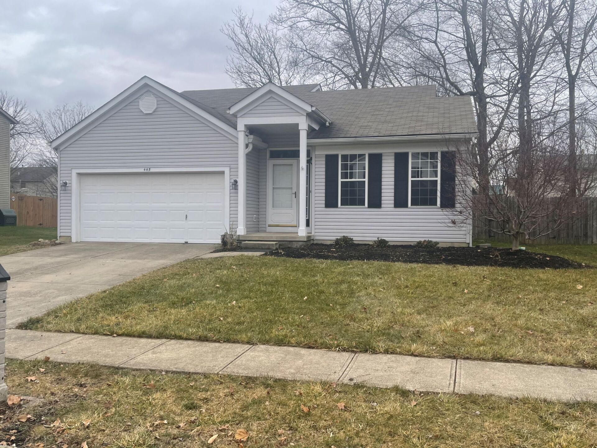 Spacious 3 Bedroom in Pataskala, 445 Oak Meadow Dr.