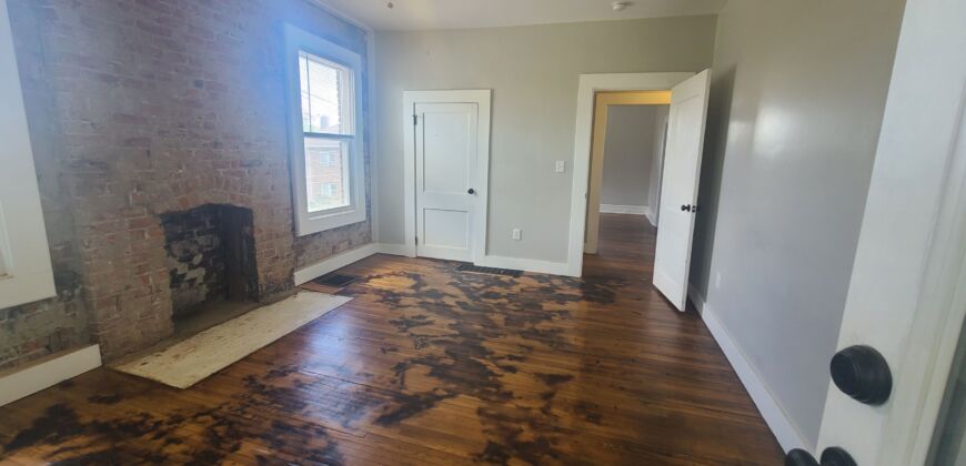 382 S Carpenter St. Unit D, Columbus, OH 43205