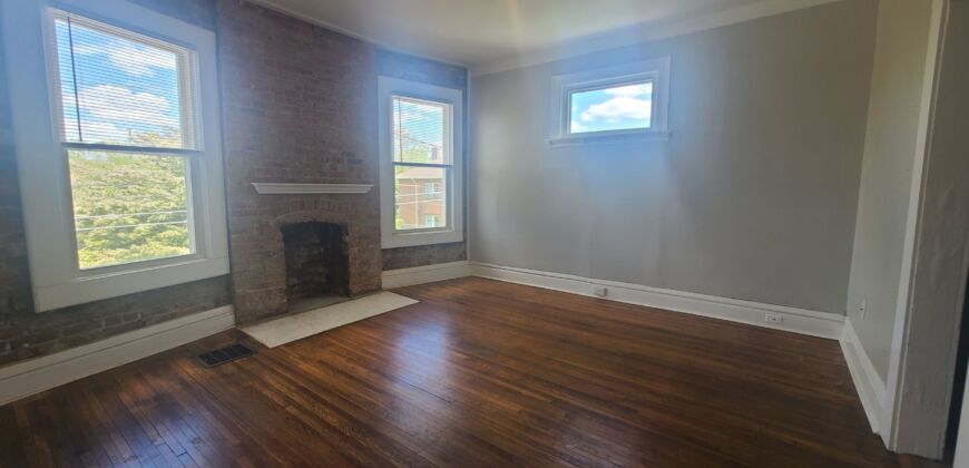 382 S Carpenter St. Unit D, Columbus, OH 43205