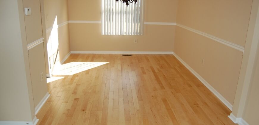 4 Bedroom House in Highly Desirable Area!