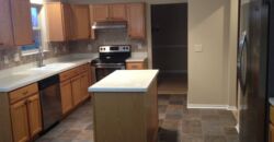 4 Bedroom House in Highly Desirable Area!