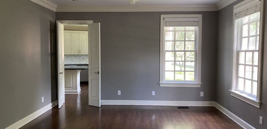 Stunning Executive Rental in New Albany