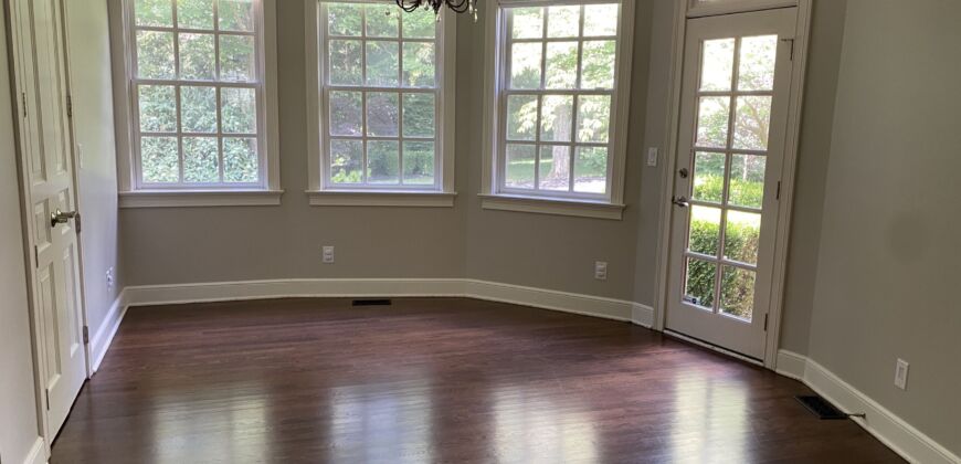 Stunning Executive Rental in New Albany