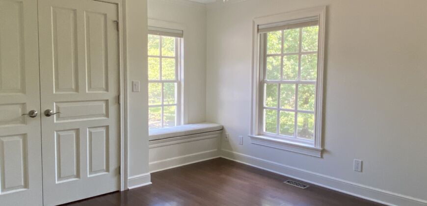 Stunning Executive Rental in New Albany