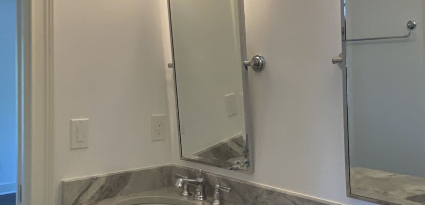 Stunning Executive Rental in New Albany