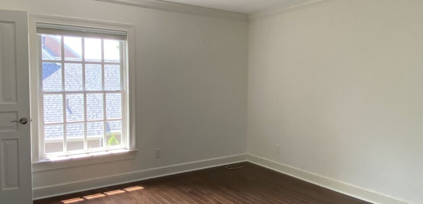 Stunning Executive Rental in New Albany