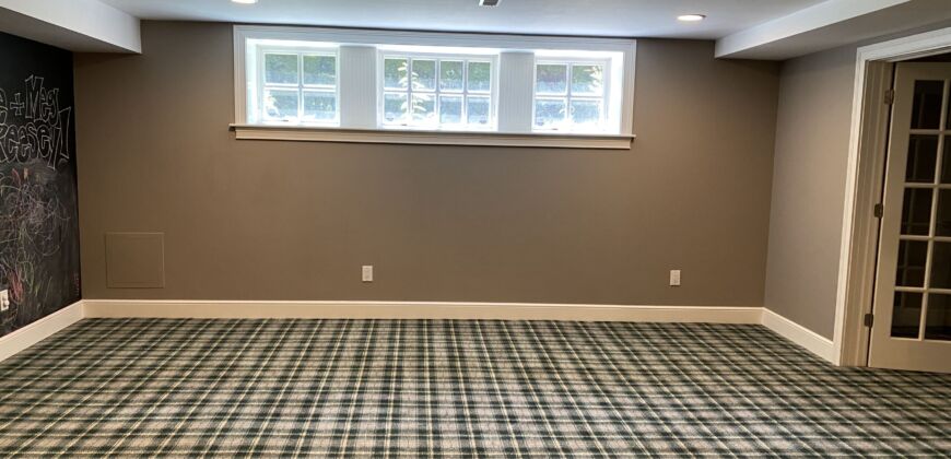 Stunning Executive Rental in New Albany