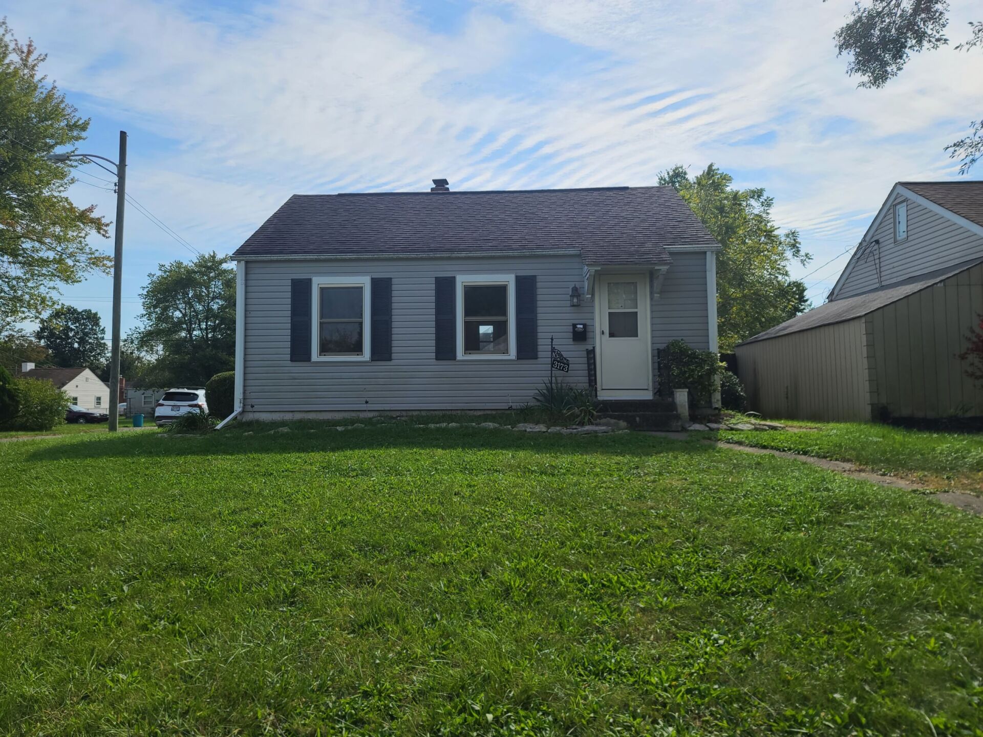 Charming two bedroom, 1 bath ranch with two living spaces!