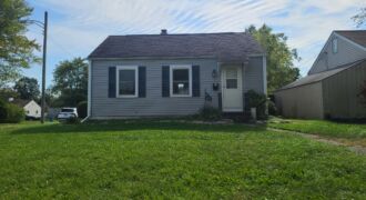 Charming two bedroom, 1 bath ranch with two living spaces!