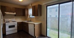 Spacious townhouse in Worthington City Schools!