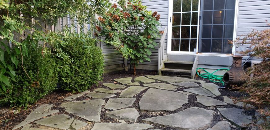 Condo off Bethel, Dublin Schools 2 bed, 2.5 bath