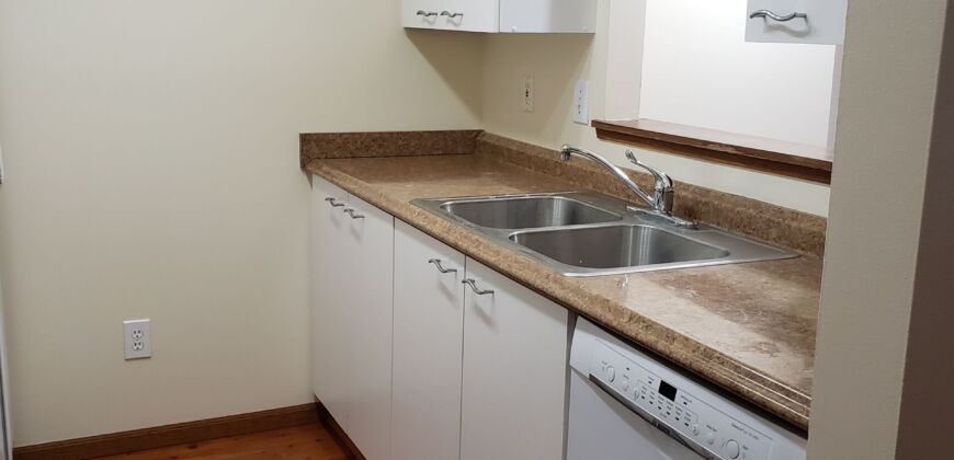 Condo off Bethel, Dublin Schools 2 bed, 2.5 bath