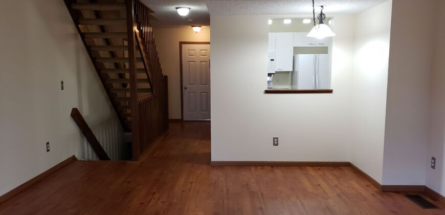 Condo off Bethel, Dublin Schools 2 bed, 2.5 bath