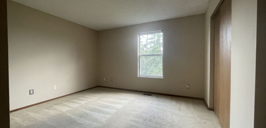 Condo off Bethel, Dublin Schools 2 bed, 2.5 bath